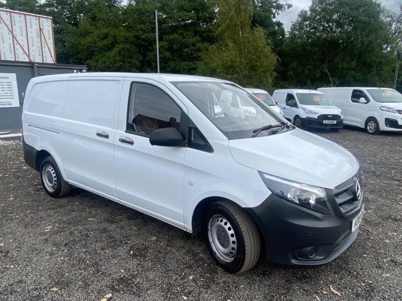 MERCEDES-BENZ VITO